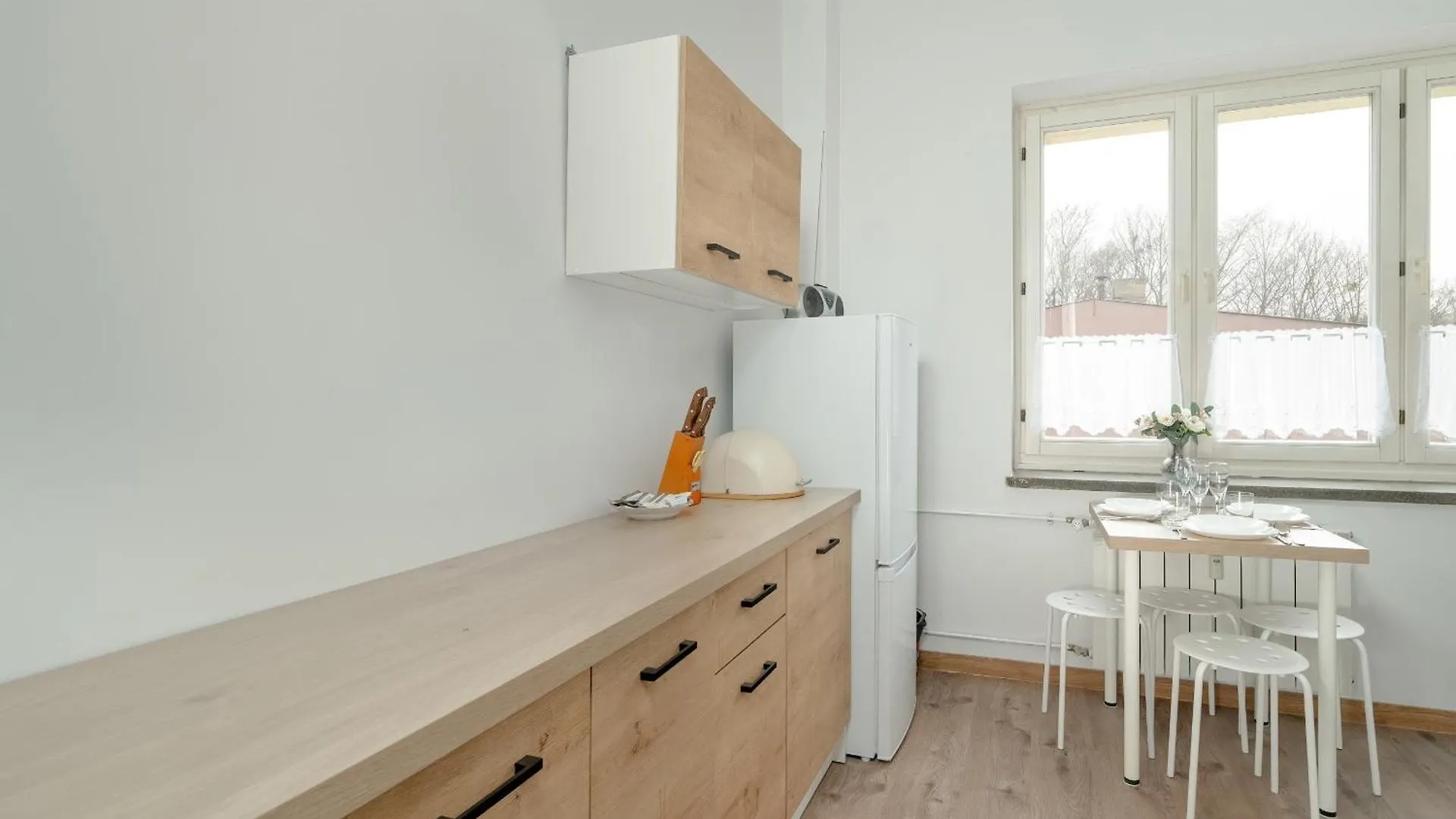 Studio In The Centre Of Poznan With Balcony By Noclegi Renters 0*,  波兰